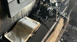 Incêndio destrói apartamento em Carazinho, mas Bíblia é encontrada intacta entre os escombros