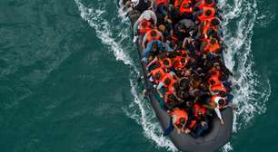 Embarcação com migrantes afunda entre França e Reino Unido; 94 pessoas são resgatadas