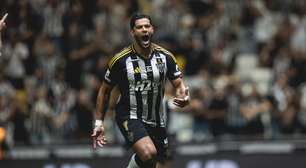 Hulk se emociona ao marcar 500 gols na carreira e agradece após vitória do Atlético-MG: 'O que conta é a dedicação, não a idade'