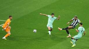 Joelinton, do Newcastle, fala sobre importância do gol na Champions: "Pela proximidade da Copa"