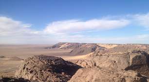 Ruínas de sal e areia no deserto do Saara: explorando a cidade perdida de Djado