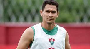 Ganso volta a treinar com o elenco do Fluminense