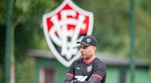 Vitória sofre com desfalques e terá zaga inteira modificada contra o Botafogo