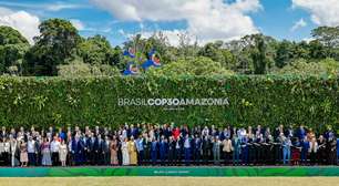 Líderes mundiais posam juntos para foto 'de família' na Cúpula pré-COP30 em Belém