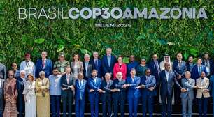 Líderes posam para 'foto de família' na Cúpula do Clima em Belém