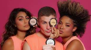 Pó translúcido para prolongar a durabilidade e melhorar o acabamento da pele