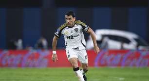 Junior Alonso é convocado pelo Paraguai e desfalca Atlético em dois jogos