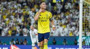Cristiano Ronaldo marca mais um a caminho do milésimo, e Al-Nassr se isola na liderança da Liga Saudita