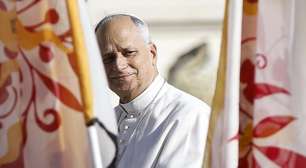 Papa se reúne com vítimas de pedofilia por quase 3 horas