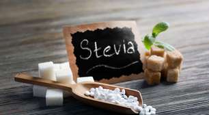 Trocar açúcar por stevia faz sentido? Veja os benefícios