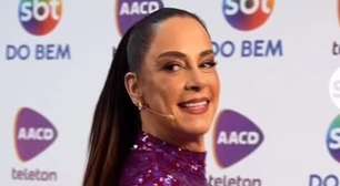 Look de Silvia Abravanel no 'Teleton' dá o que falar: 'Gente, que roupa é essa?'