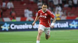 Bruno Gomes lamenta empate do Inter após vantagem