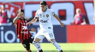 Botafogo empata com o Vitória e segue fora do G5