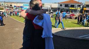 Moradores de Rio Bonito do Iguaçu se unem após passagem de tornado: 'Queremos reerguer a comunidade'
