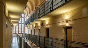 Presos libertados por engano: a série de erros que pressiona governo britânico