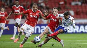 Internacional cede o empate no fim e se complica no Brasileiro