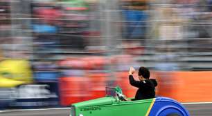F1: Bortoleto interrompe entrevista e emociona torcida ao falar no Setor G de Interlagos