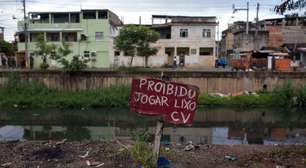 Como é viver sob a lei de ferro do Comando Vermelho (que continua exatamente como antes da megaoperação policial no Rio)