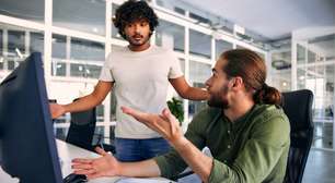 O truque para responder ao desrespeito no trabalho, segundo um especialista em comunicação