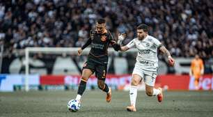 Vestiário para baixo, autocrítica e frustração: Matheuzinho fala sobre o pós-derrota do Corinthians