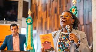 Laura Sito promove debate sobre letramento racial nas redes durante Semana da Consciência Negra na Assembleia