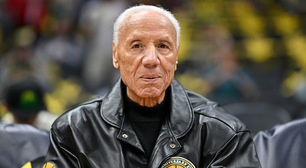 Lenny Wilkens, lenda da NBA e Hall da Fama como jogador e treinador, morre aos 88 anos