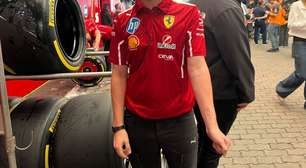 Mecânico da Ferrari viraliza com tatuagem em homenagem a Senna: 'É uma lenda'