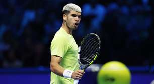 De virada, Alcaraz vence Taylor Fritz pelo ATP Finals