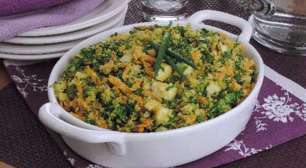 Farofa de couve com cenoura: teste essa maravilha em casa