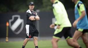 Desfalques e improvisos: Vasco tem dúvidas, mas tempo para achar soluções