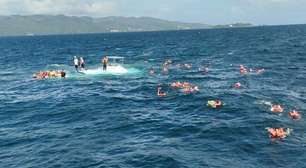 Barco com turistas de cruzeiro afunda no Caribe e deixa dezenas à deriva