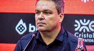 Adson Batista no Atlético-GO enfrenta entrave com renovação de atacante para 2026