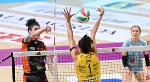 10 de 10 do Conegliano no Italiano com Gabi em destaque