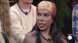 'A Fazenda 17': Veja a reação de Carol ao ser puxada para a roça: 'Toma, ridícula'