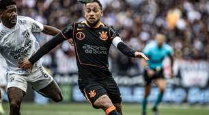 Maycon ainda enxerga Corinthians na briga pela Libertadores e pede foco no Brasileirão