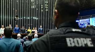 'Parece que a solução para o Brasil é a Carbono Oculto', ironiza Cláudio Castro em sessão no Senado