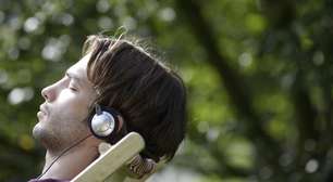 Pesquisa aponta que ouvintes já não diferenciam músicas geradas por IA das criadas por humanos