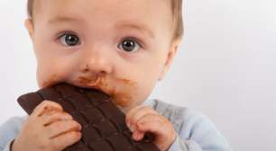 Nutricionista revela se crianças pequenas podem comer açúcar