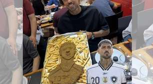 Vídeo! Rosto de Barboza, do Botafogo, vira homenagem em prato tradicional da Argentina