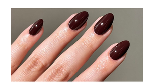 Oito cores de esmalte que nunca saem de moda e adicionam elegância a qualquer look