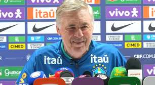 Ancelotti brinca com jornalista japonesa em coletiva: 'Seu português melhorou?'