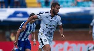 Em partida com seis expulsões e muita confusão dentro e fora de campo, Avaí vence Remo na Ressacada