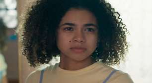 Joélly vende o próprio filho para salvar Raul em 'Três Graças'; veja