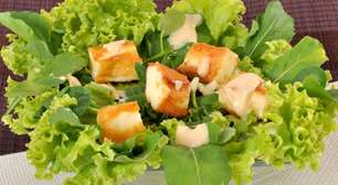 Salada verde com queijo coalho: teste essa delícia em casa