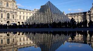 Galeria do Museu do Louvre é fechada ao público devido a risco de desabamento