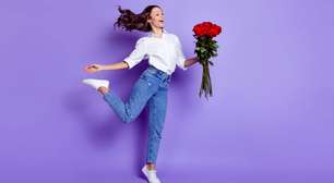 Indica romance? Descubra o significado de sonhar com flores