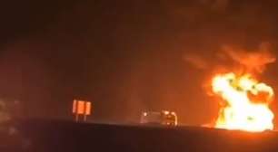 Ônibus com peregrinos indianos que foram a Meca pega fogo na Arábia Saudita e deixa 45 mortos