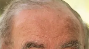 Filha de Renato Aragão processa o próprio pai