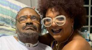 Viúva de Arlindo Cruz reaparece deslumbrante e declara paixão por novo namorado em noite de samba