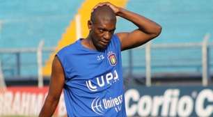 Somália revela trombose no cérebro e diz que título do Vasco em 2000 foi "roubado"